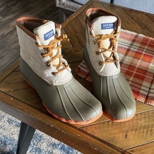 Sperry Winter/Rain Boots
